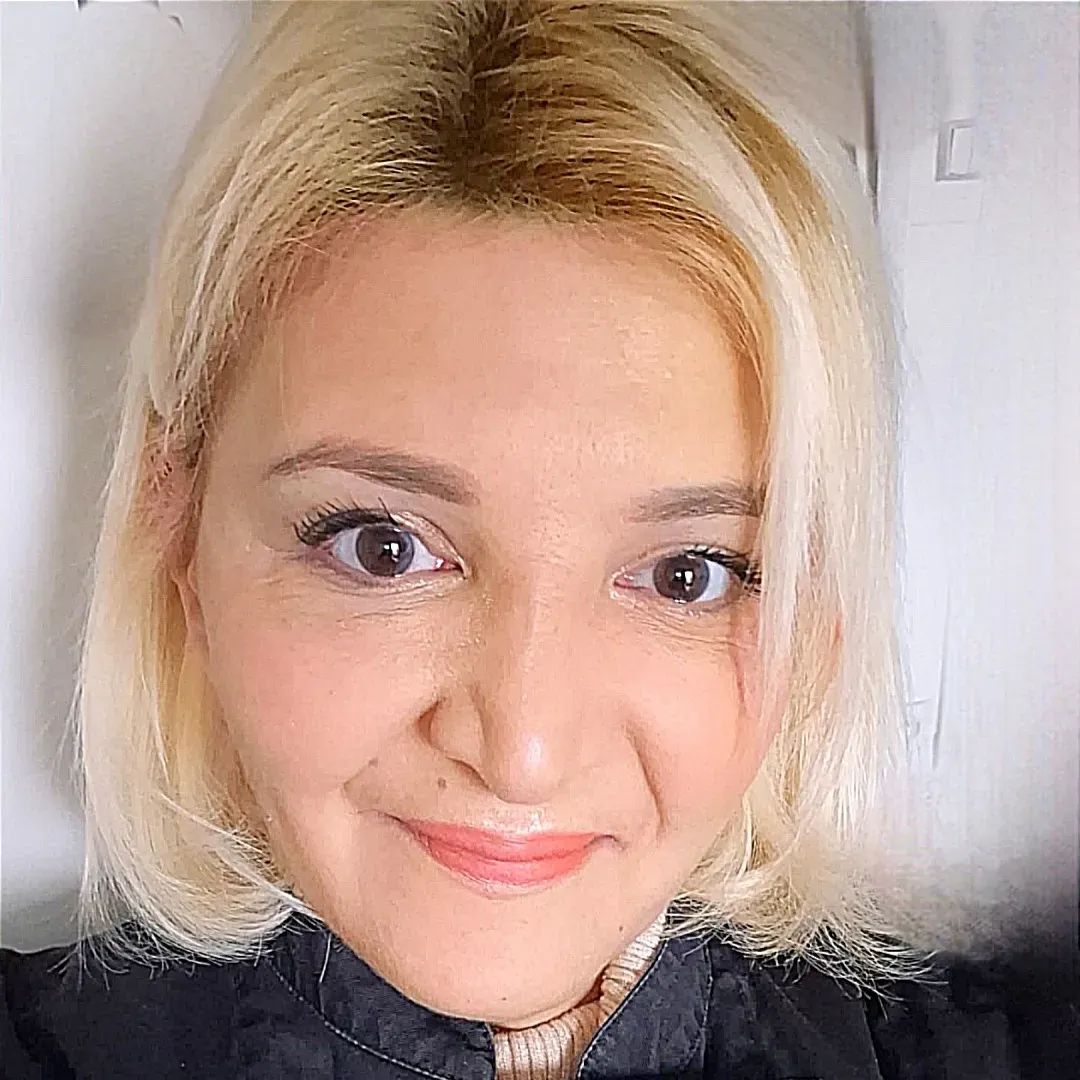 nadia Khemir