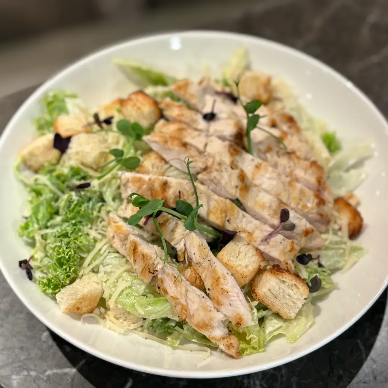 chicken Cezar Salad