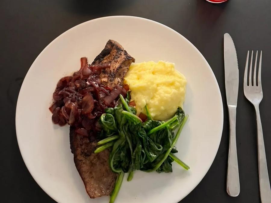 SADIE RONCELLI — private chef
