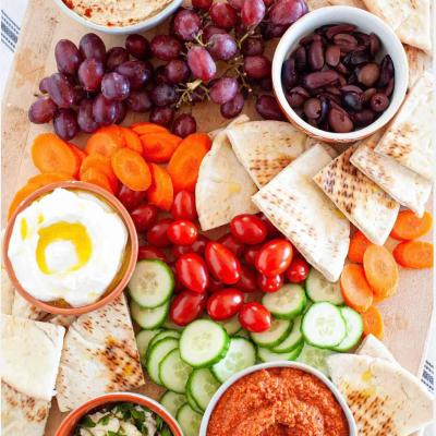 Mediterranean Mezze Platter