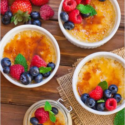 Crème Brûlée with fresh berries
