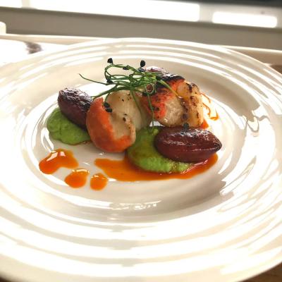scallops with pea purée and chorizo