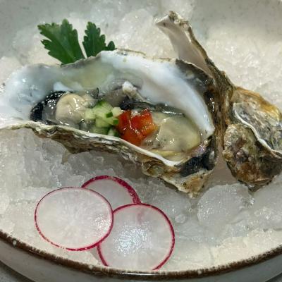 AMUSE-BOUCHE