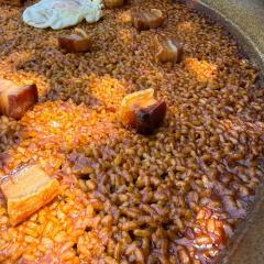 paella de torreznos