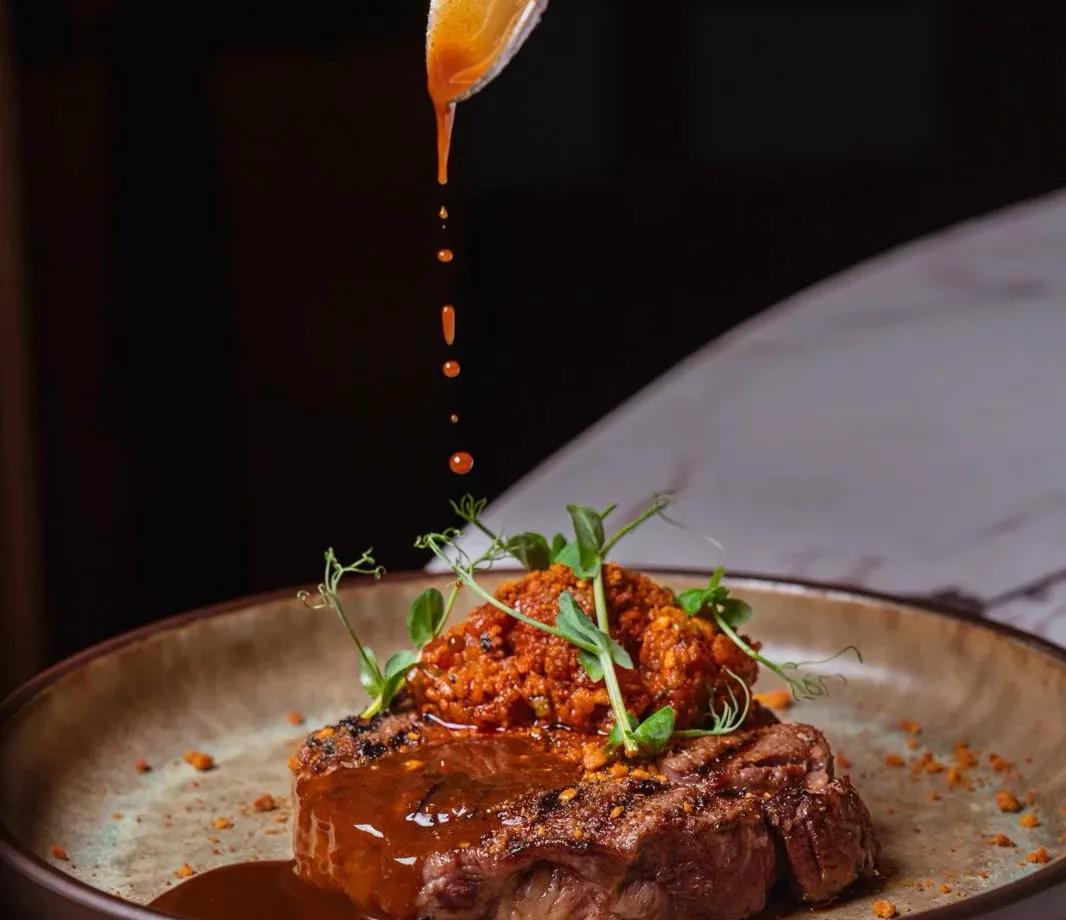 Special dinner & enticing cuisines