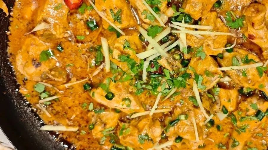 fresh chicken karahi