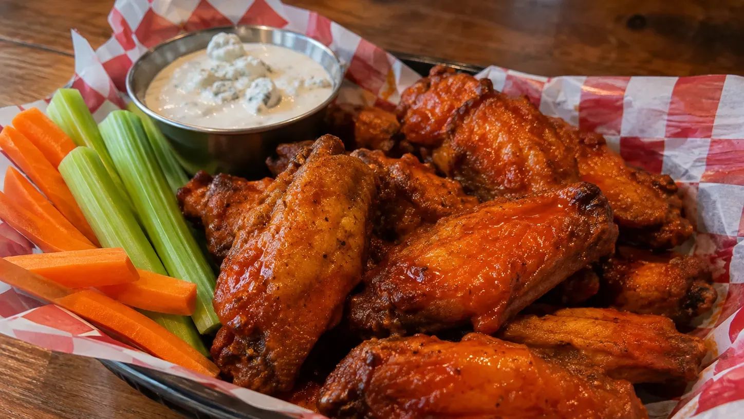 Buffalo Wings Experience – Classic American Style  with Choice of Sauce