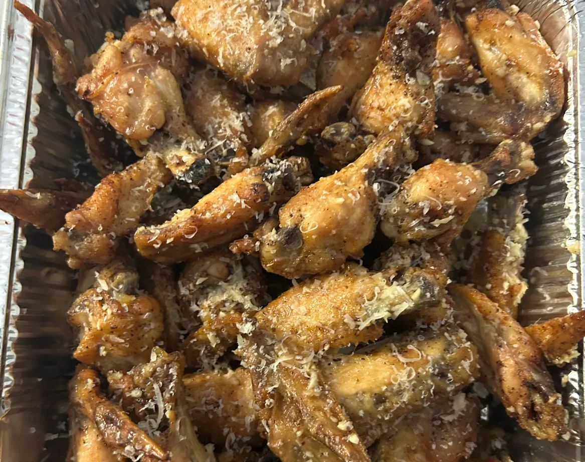 Party wings with side salad 