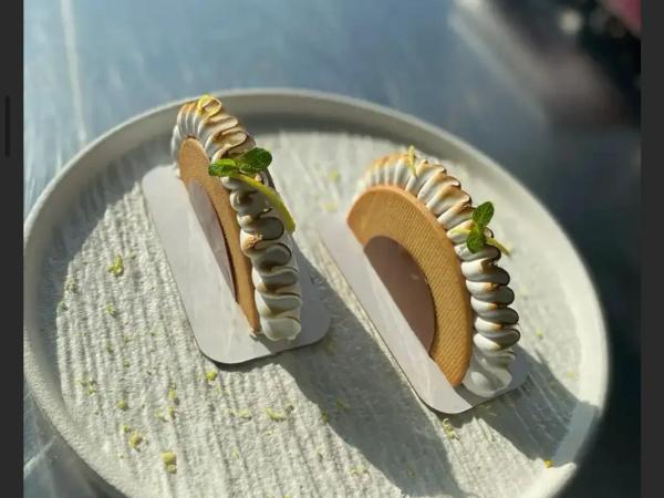حلويات فرنسيه
